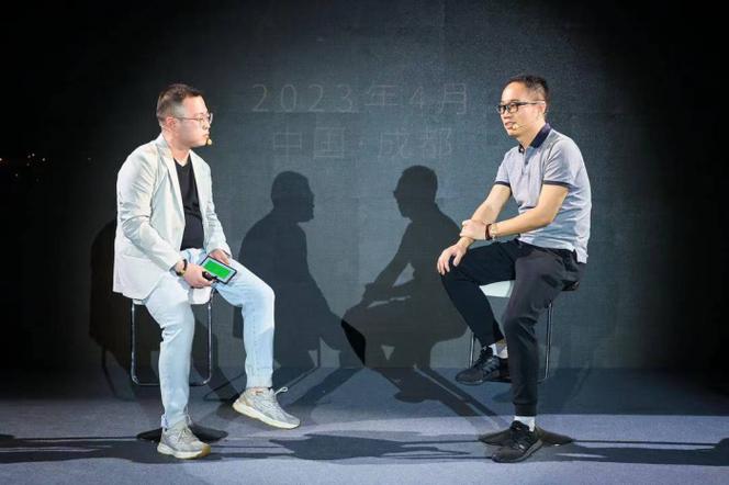 云酒传媒聚力成都 AIIC大会新进展发布，定义酒业风向标